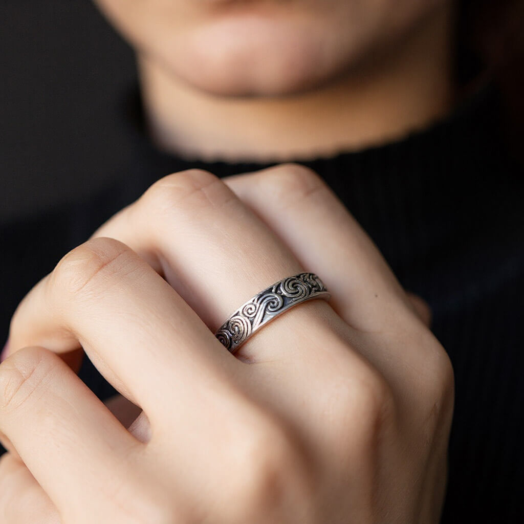 Kumo Wave Ring